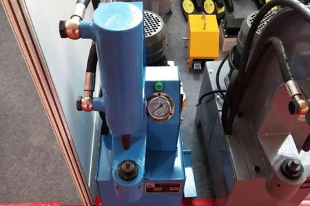鉚釘規(guī)格的基本常識，鉚釘機廠家科普！